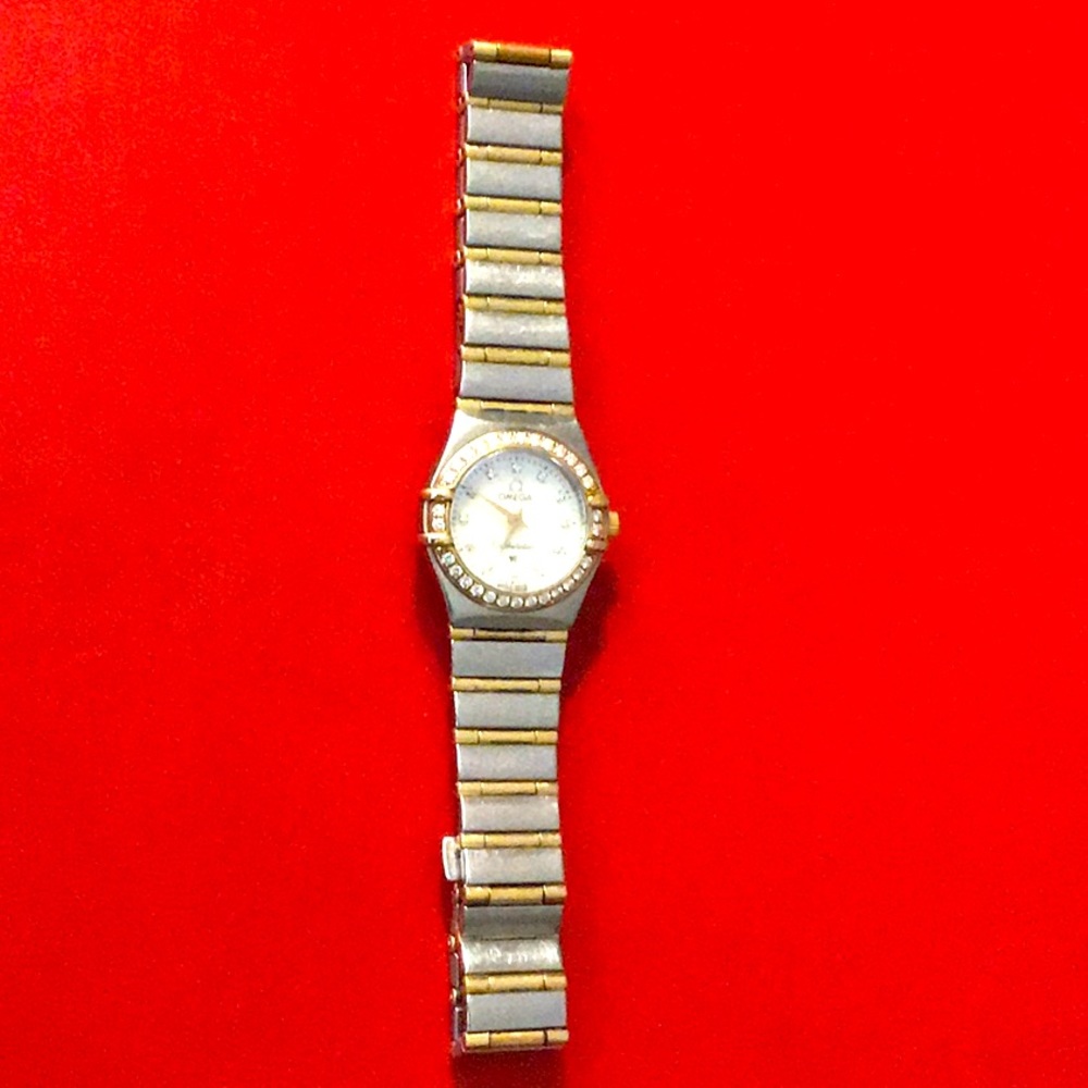 Beautiful Pearl Face Omega Lady’s Diamond … - Picture 2 of 3